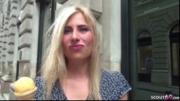 Deutsche Scout - Blonde Teen Linday wird beim Casting gefickt